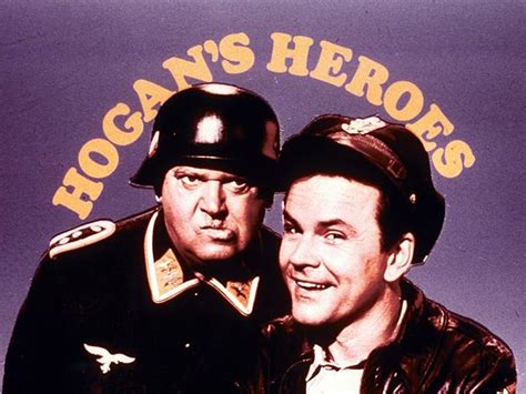  Hogan’s Heroes -  Sotavangit ja natsien piittaamattomuus huvittavat yhä 60-luvulta!