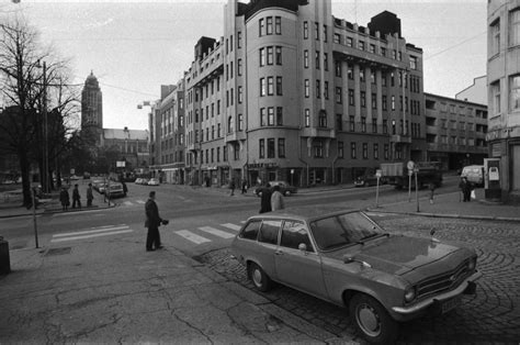 NÄIN MINULTA JOUKKU: Avaruusseikkailuja ja moraalisia dilemmaa 1960-luvun klassikossa!